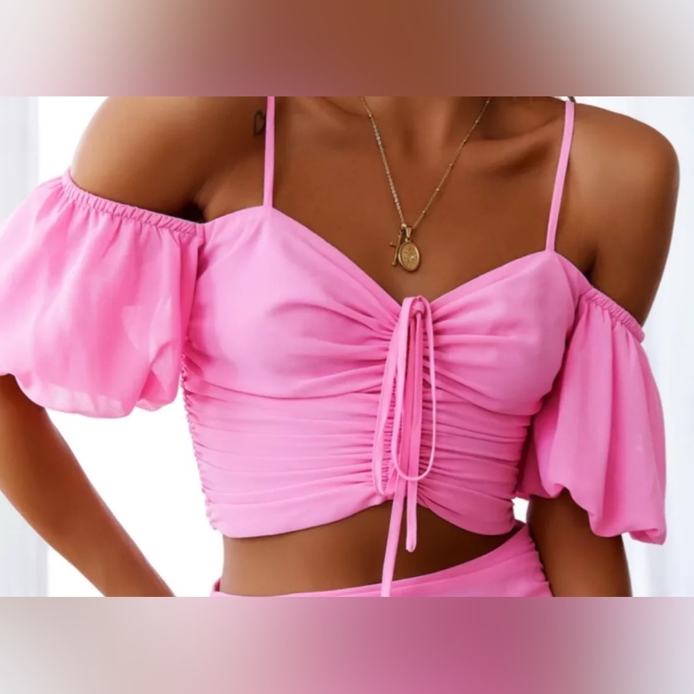 3/$30 Hello Molly Ariel’s Song Crop Ruched Tie w/Back Zip Pink Size 4